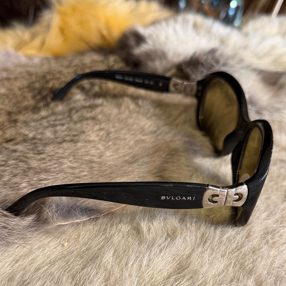 Bvlgari Black Sunglasses with Gold Accents (800)
PRESCRIPTION